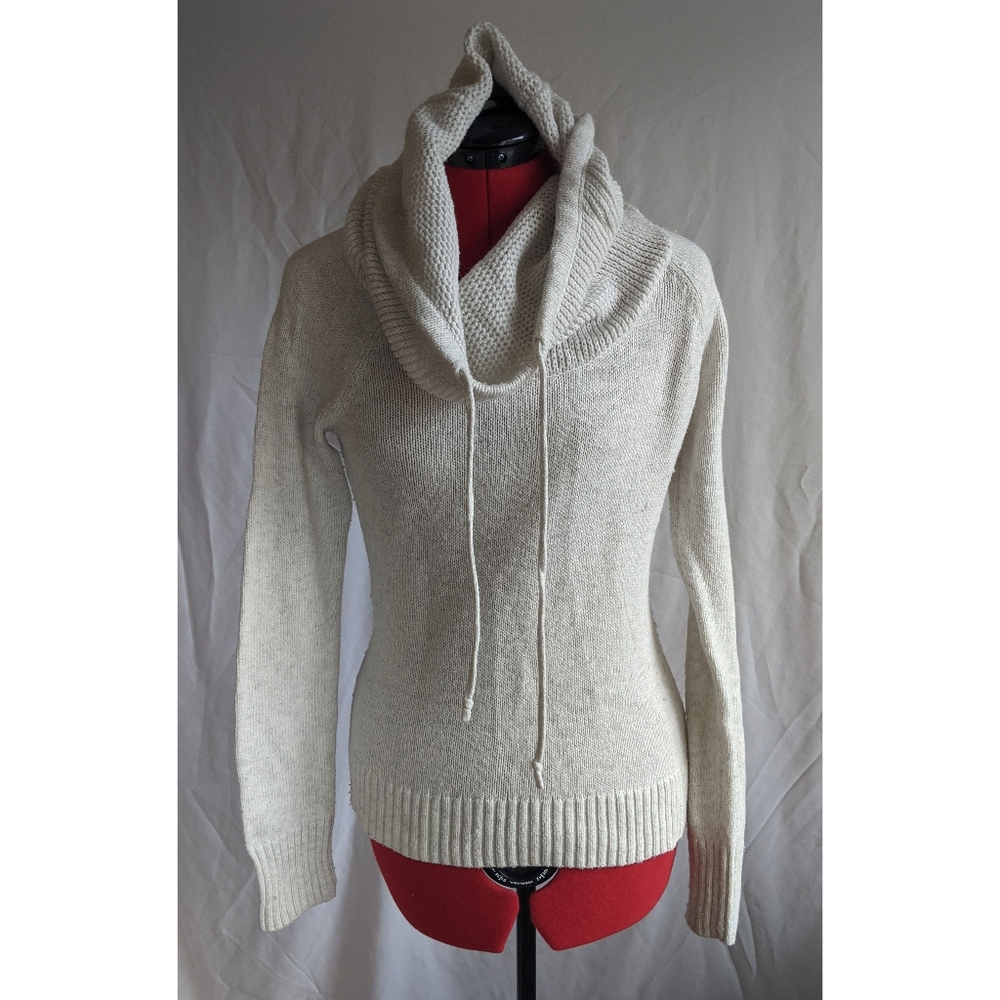 Columbia Wool Cowl neck Sweater Off White